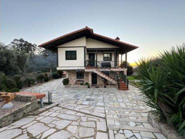 Chalet en venta en Vigo, Galicia