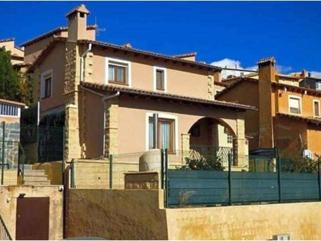 Villa en venta en Relleu