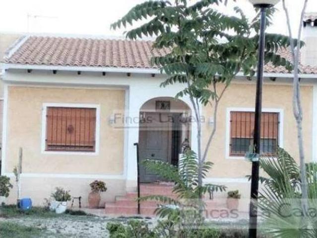 Chalet en venta en la Marina Baixa, Valencia