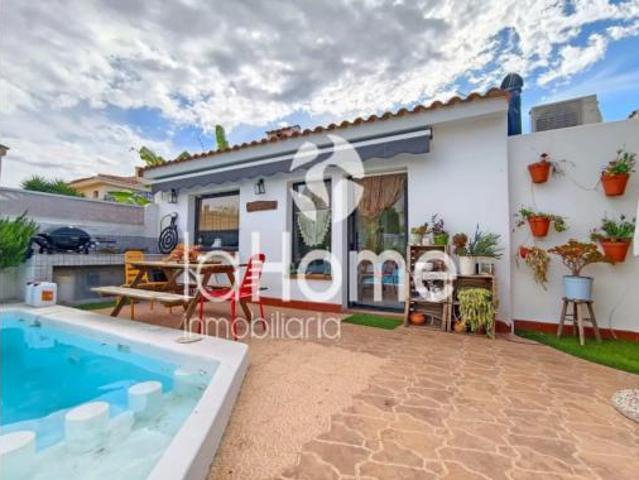 Chalet en venta en Residencial La Reva, el Camp de Túria
