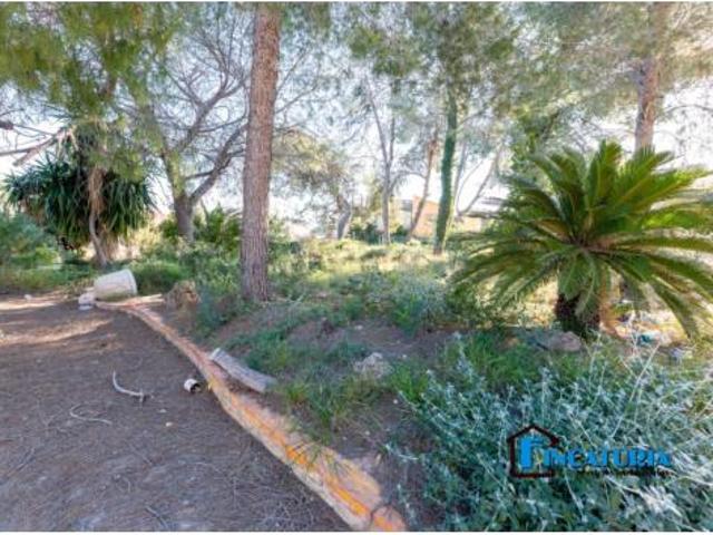 Chalet en venta en Urbanització Els Pous, el Camp de Túria