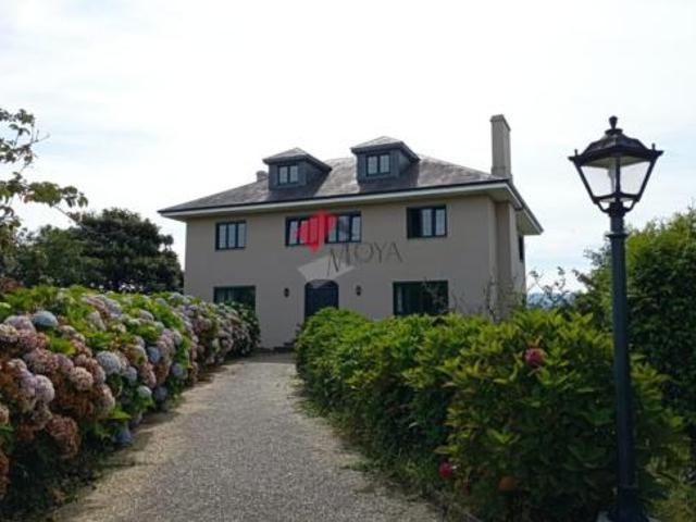 Villa en venta en Ribadeo, A Vilavella
