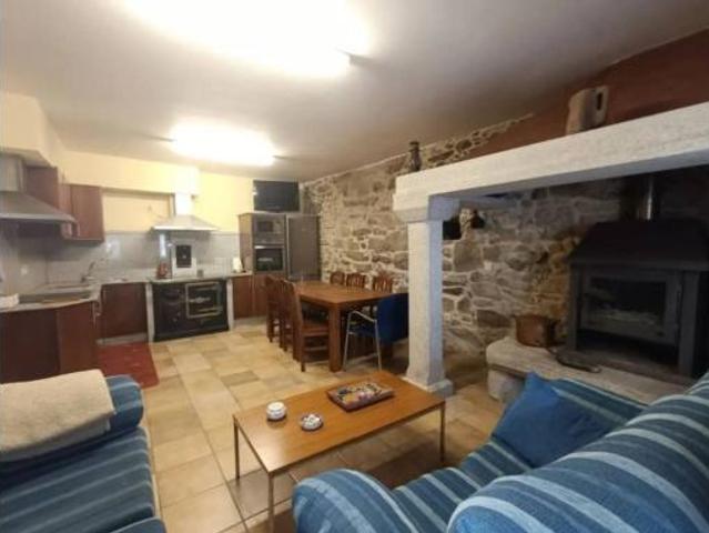 Chalet en venta en Ribeira, A Barbanza