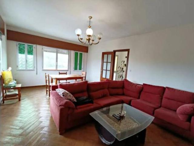 Chalet en venta en Ribeira, A Barbanza
