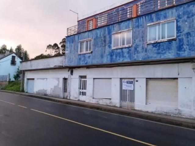 Chalet en venta en Ribeira, A Barbanza