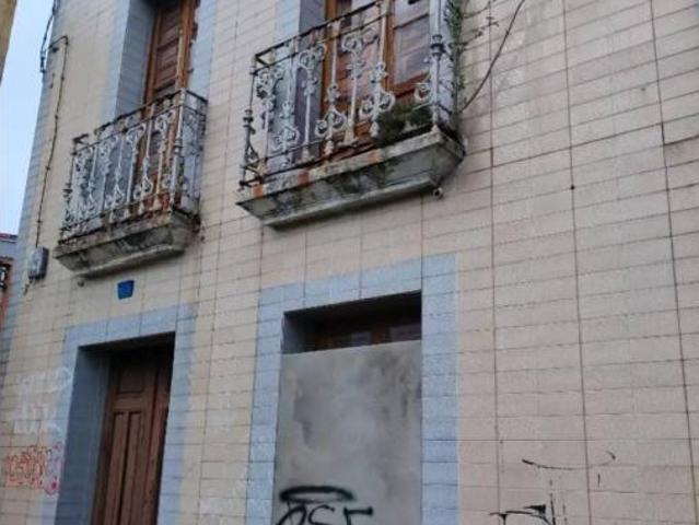 Chalet en venta en Ribeira, A Barbanza