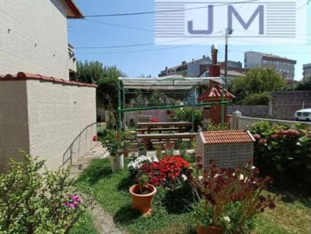 Chalet en venta en Ribeira, A Barbanza