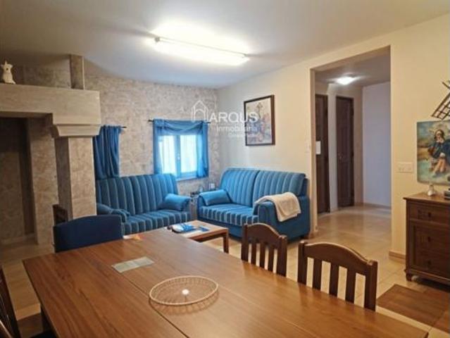 Chalet en venta en Ribeira, A Barbanza