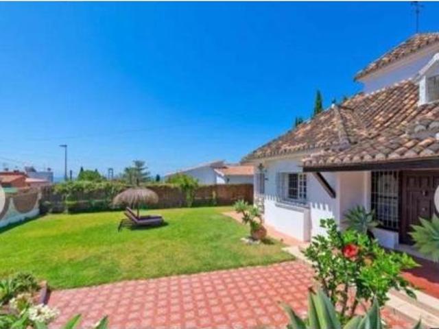 Chalet en venta en La Cala del Moral, La Axarquía