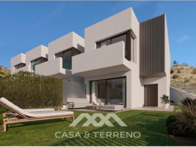 Chalet en venta en Torre de Benagalbón, La Axarquía