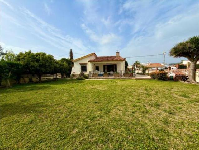 Chalet en venta en La Cala del Moral, La Axarquía