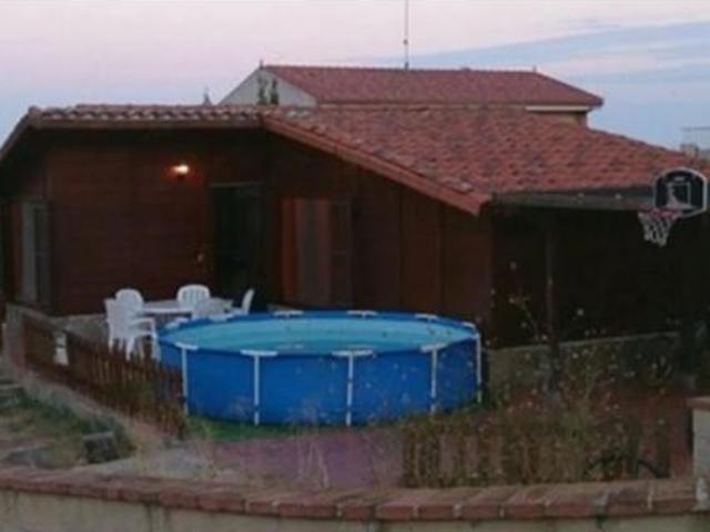 Villa en venta en Riudecanyes