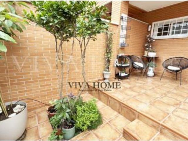 Villa en venta en Rivas-vaciamadrid, Los Olmos
