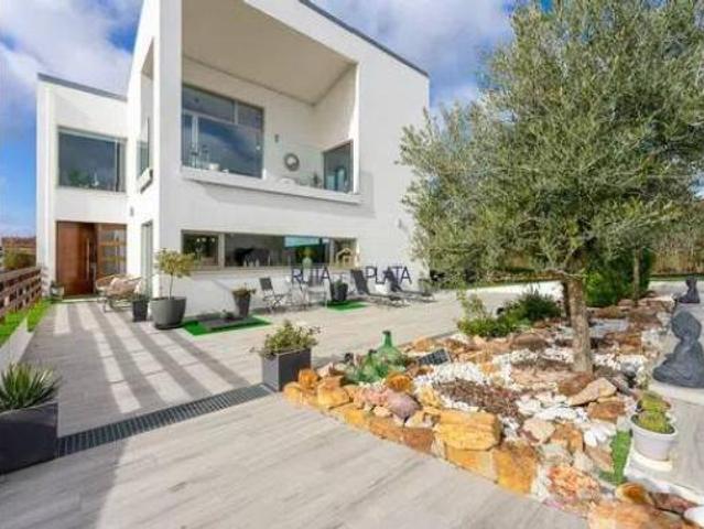 Chalet en venta en Roales, Castilla y León