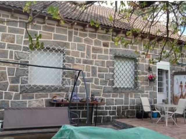 Chalet en venta en Robledo De Chavela, Madrid