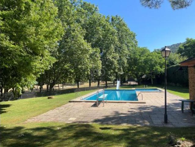 Chalet en venta en Robledo De Chavela, Madrid