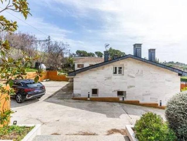 Chalet en venta en Fresnedillas De La Oliva, Madrid