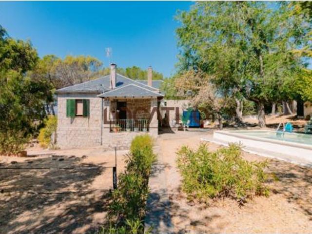 Chalet en venta en Robledo De Chavela, Madrid