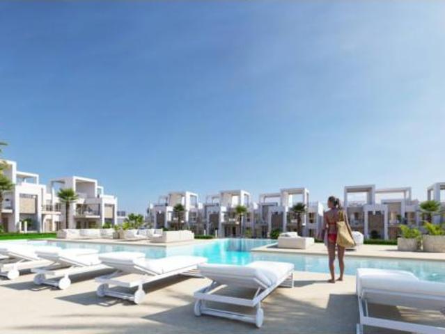 Chalet en venta en Urbanización Doña Pepa, el Baix Segura / La Vega Baja