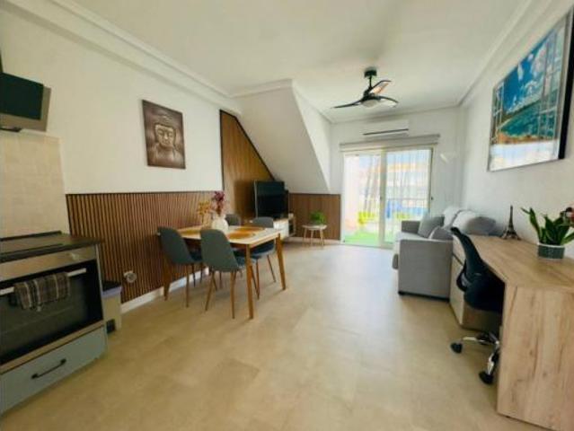 Chalet en venta en Urbanización Doña Pepa, el Baix Segura / La Vega Baja