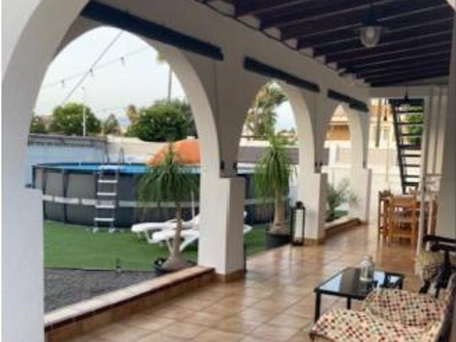 Chalet en venta en Apartamentos 