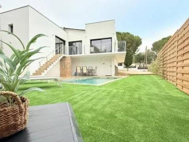 Chalet en venta en el Mas Fumats, Alt Empordà