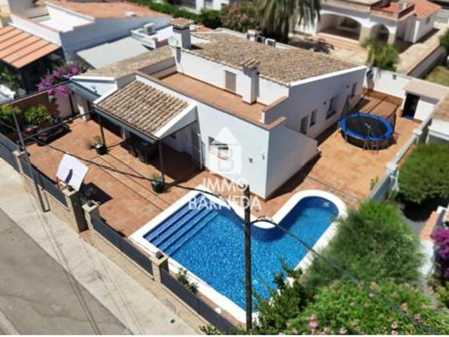 Chalet en venta en el Mas Boscà, Alt Empordà