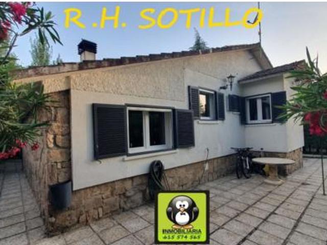 Villa en venta en Rozas De Puerto Real, Entrepinos
