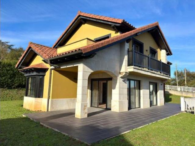 Chalet en venta en Ruiloba, Cantabria