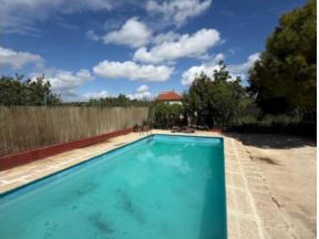 Chalet en venta en Sabiote, Andalucía