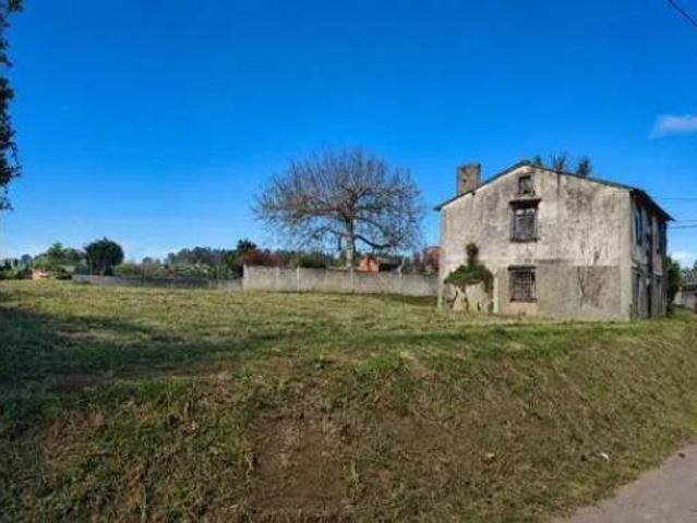 Chalet en venta en Carnoedo, A Coruña