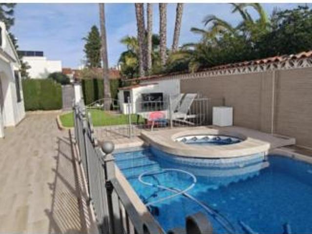 Chalet en venta en Almardà, el Camp de Morvedre