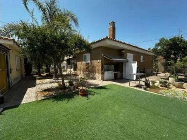 Chalet en venta en Corinto, el Camp de Morvedre