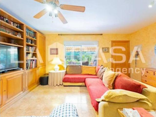 Chalet en venta en Almardà, el Camp de Morvedre