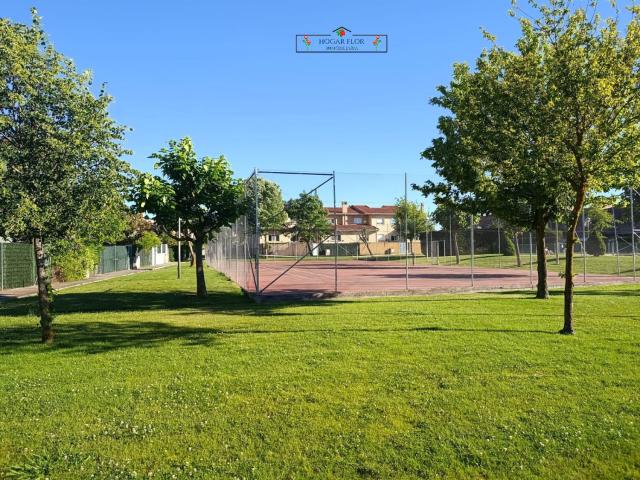Chalet en venta en Castellanos De Moriscos, Castilla y León