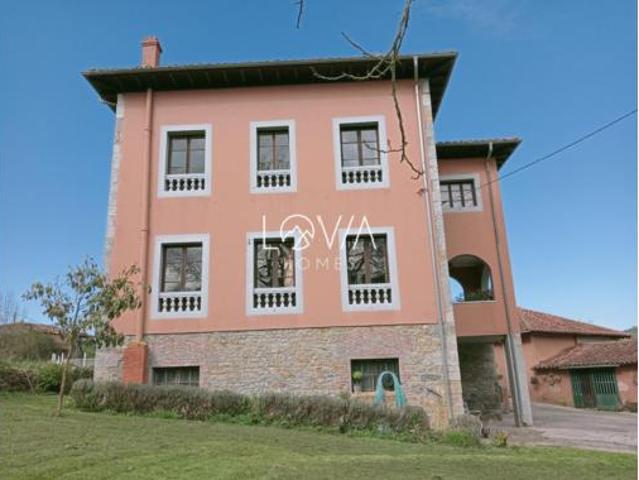 Chalet en venta en Salas, Asturias