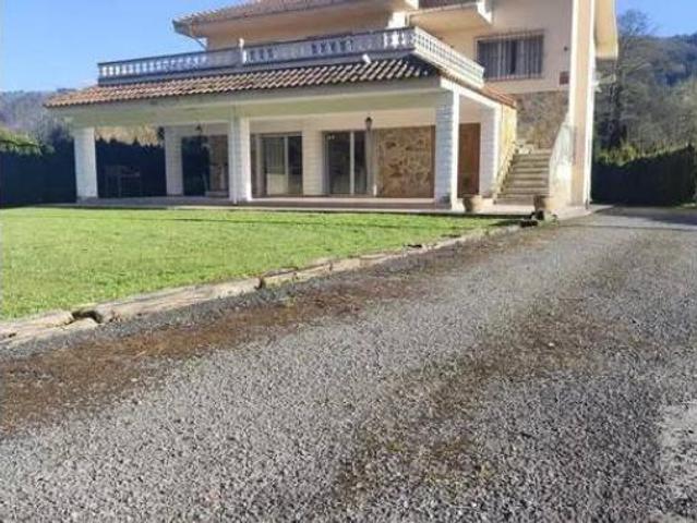 Chalet en venta en Salas, Asturias