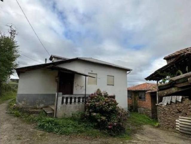 Villa en venta en Salas, Fenigonte