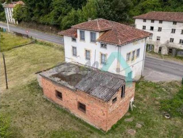 Chalet en venta en Salas