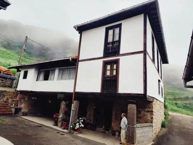Chalet en venta en Salas