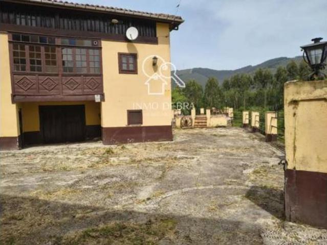 Chalet en venta en Samartín, Salas