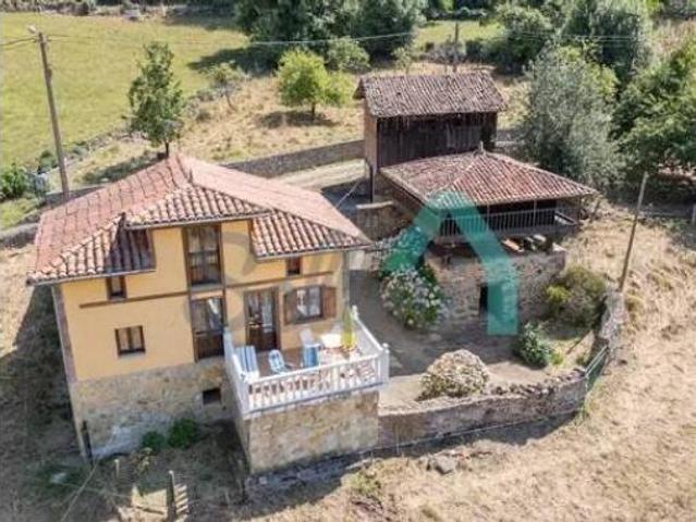 Chalet en venta en Samartín, Salas