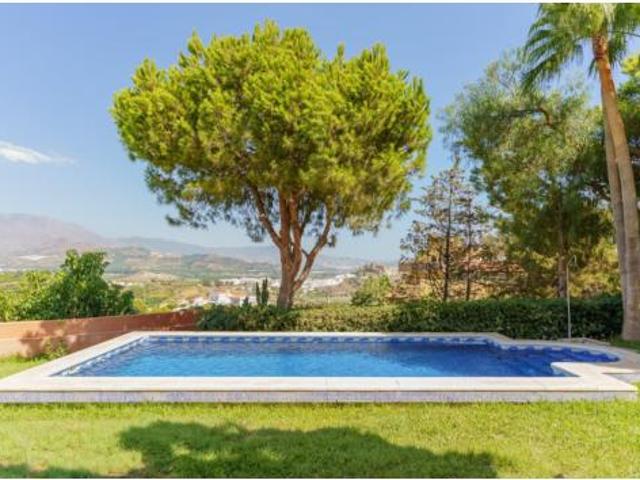 Chalet en venta en Caleta-La Guardia, Salobreña