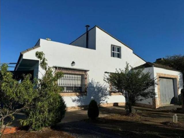 Chalet en venta en Salvatierra De Los Barros, Badajoz