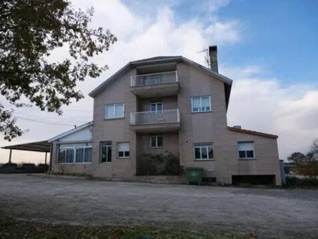 Chalet en venta en Pazos de San Clodio, Ourense