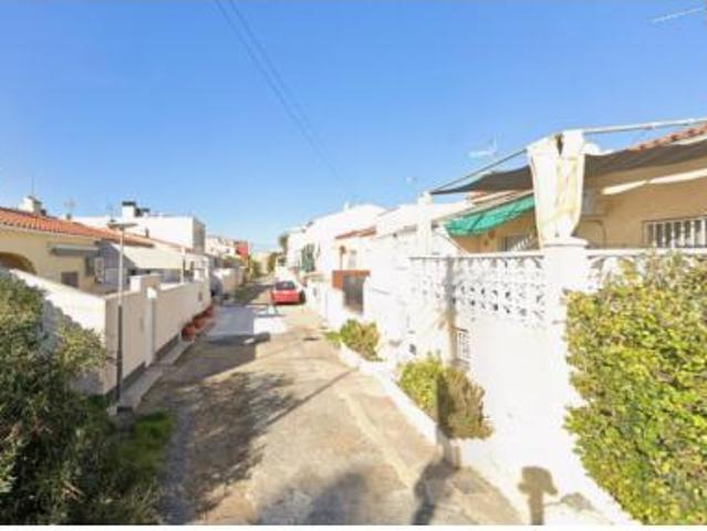 Chalet en venta en Urbanización La Marina-El Oasis, el Baix Segura / La Vega Baja