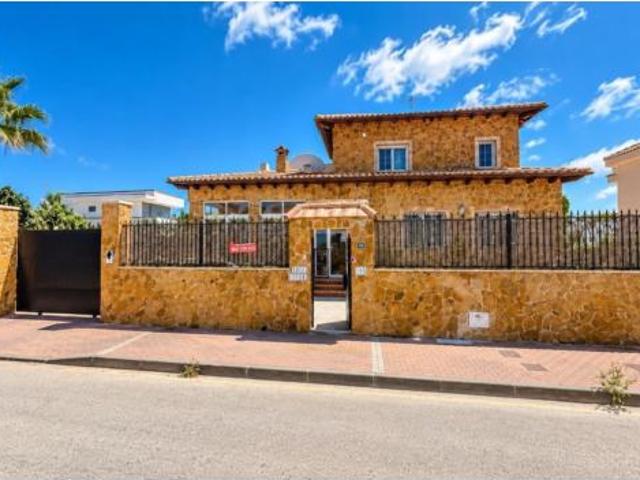 Chalet en venta en Urbanización La Escuera, el Baix Segura / La Vega Baja