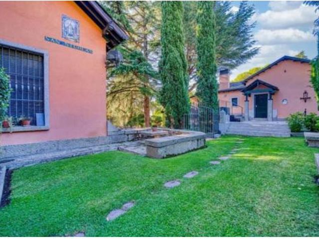 Chalet en venta en San Lorenzo De El Escorial, Madrid