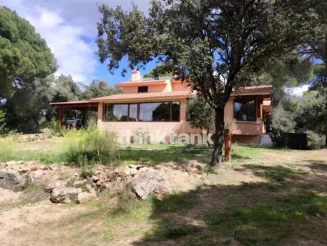 Chalet en venta en San Martín De Valdeiglesias, Madrid