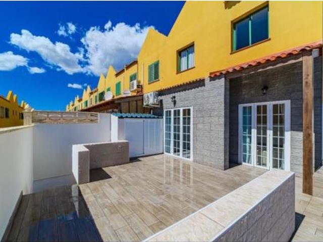 Villa en venta en San Miguel de Abona, Las Chafiras